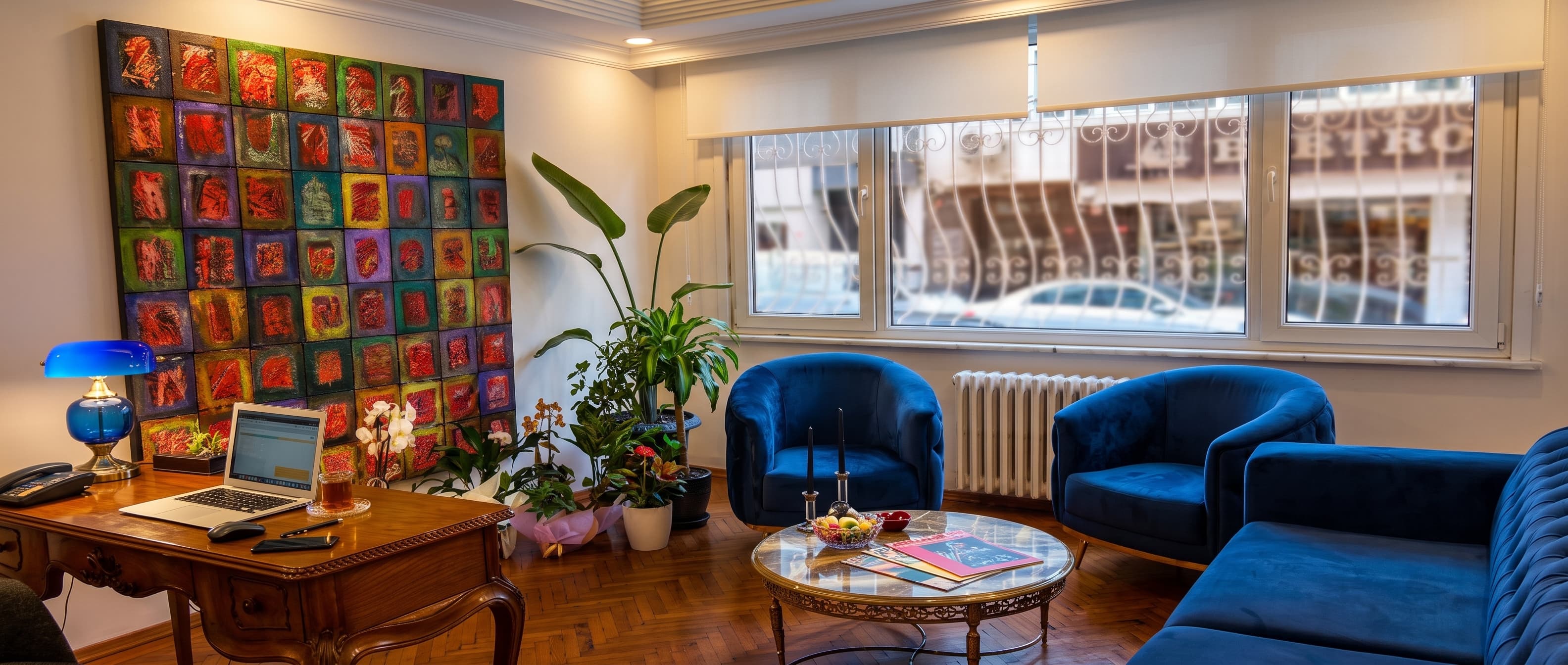 La Ville Salon